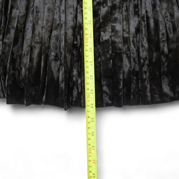 New York & Company Black Crushed Velvet Dress Fit & Flare Pleated Skirt Sz M EUC - Picture 9 of 11